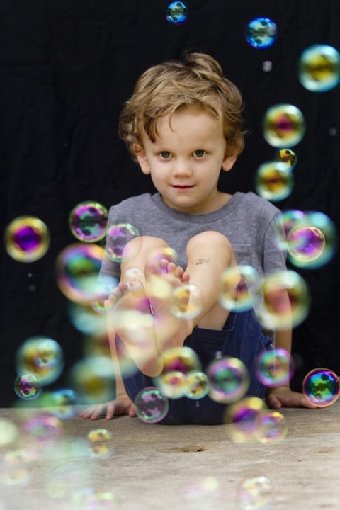 Max & Miles – Bubble Portraits