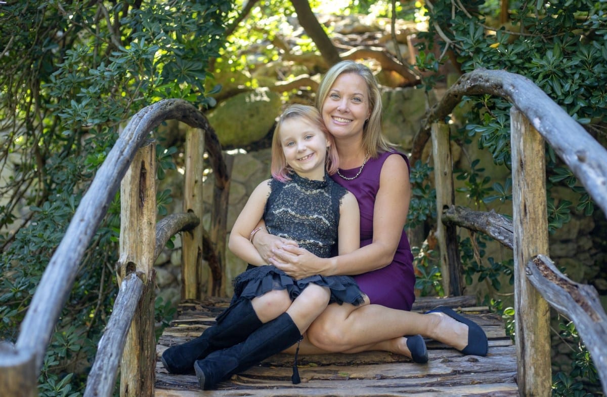 Heather & Carsyn – Holiday Portrait Session