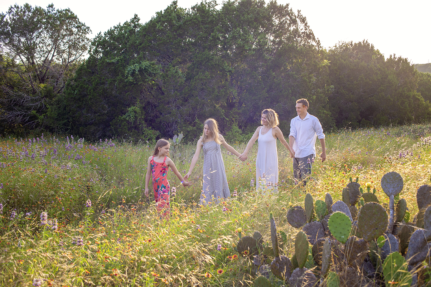 Sunshine, Sisters and Spring – Wildflower Session at St. Edwards Park