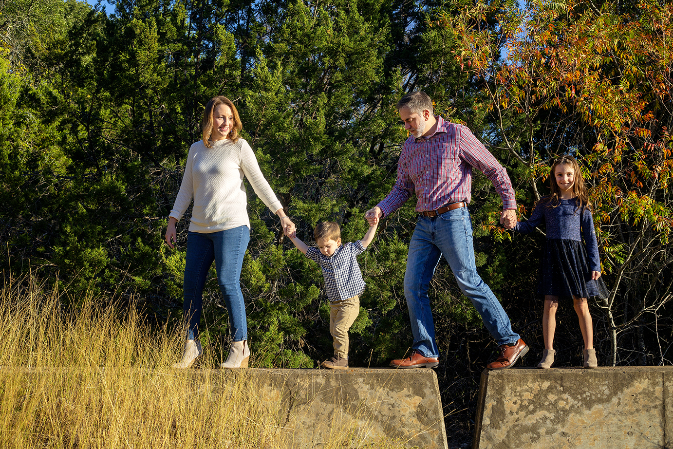 Tanglewood Park – Fall Family Photo Session