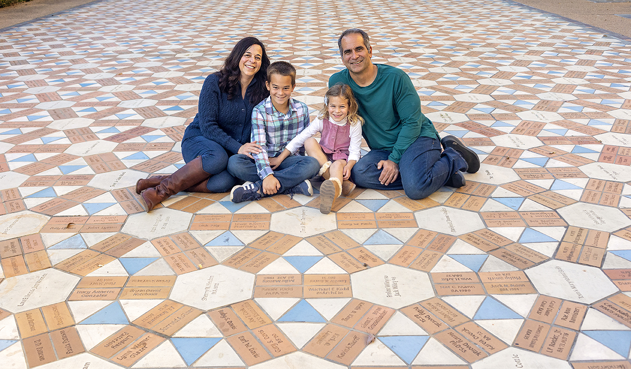 University of Texas – Family Photo Session