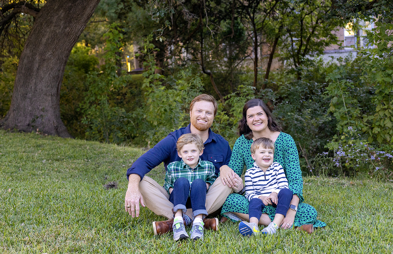 Waller Creek at the University of Texas – Family Photo Session