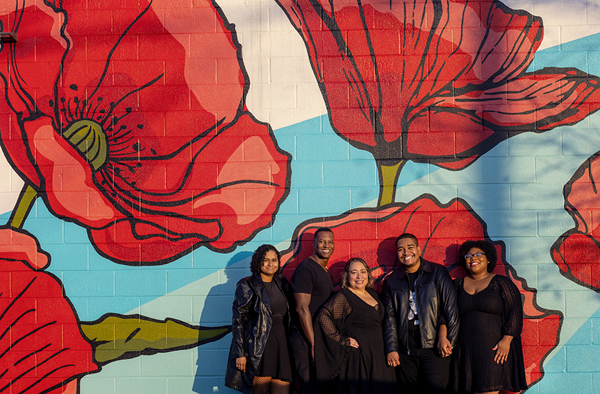 Gus Drug mural family photo shoot in Georgetown, Texas