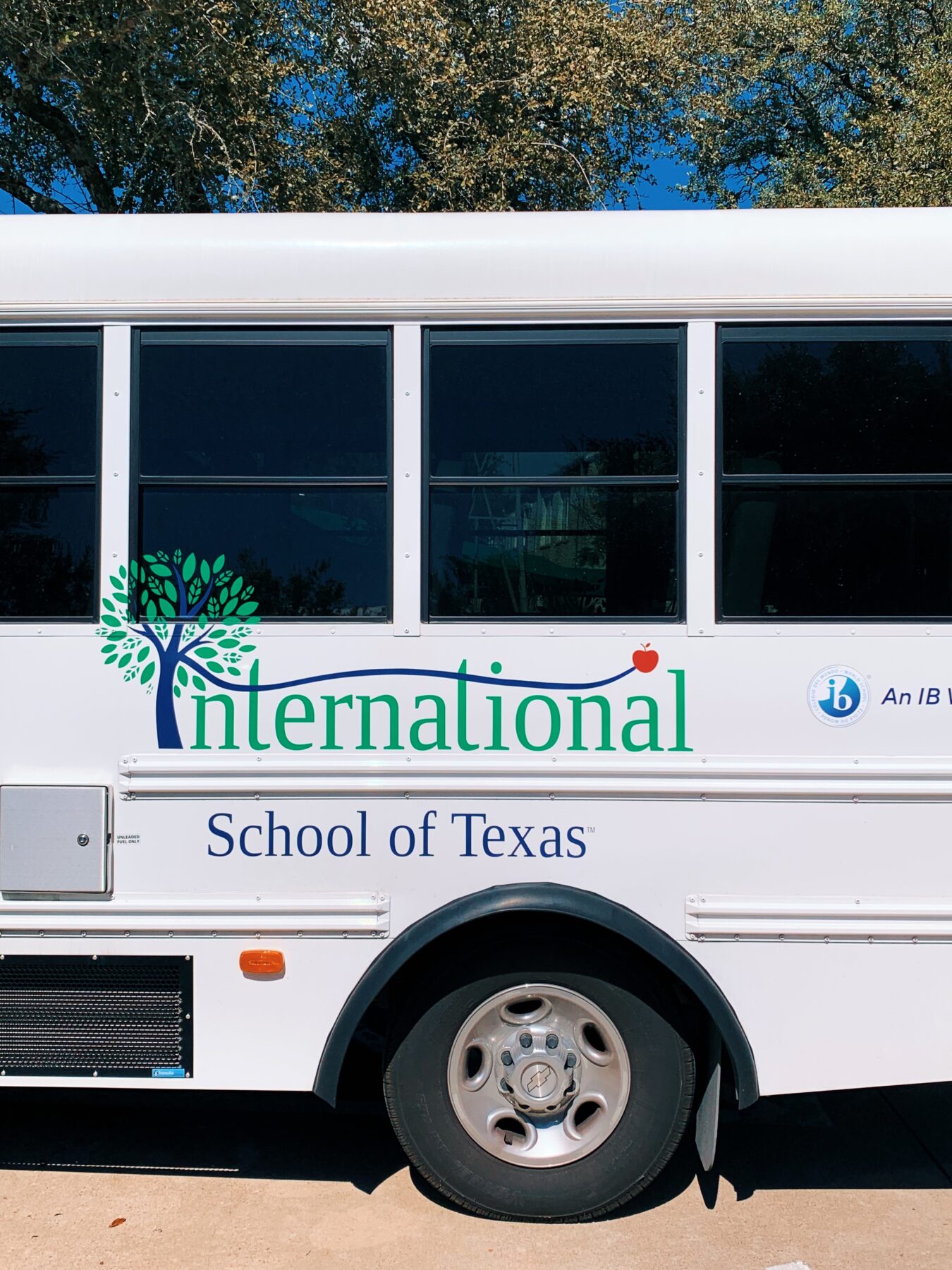 Planning a School Branding Photo Session in Austin – International School of Texas