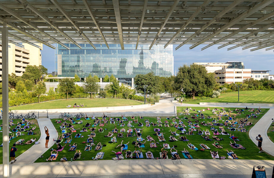 thm_2023-waterloo-greenway-yoga-stephanie-friedman-001