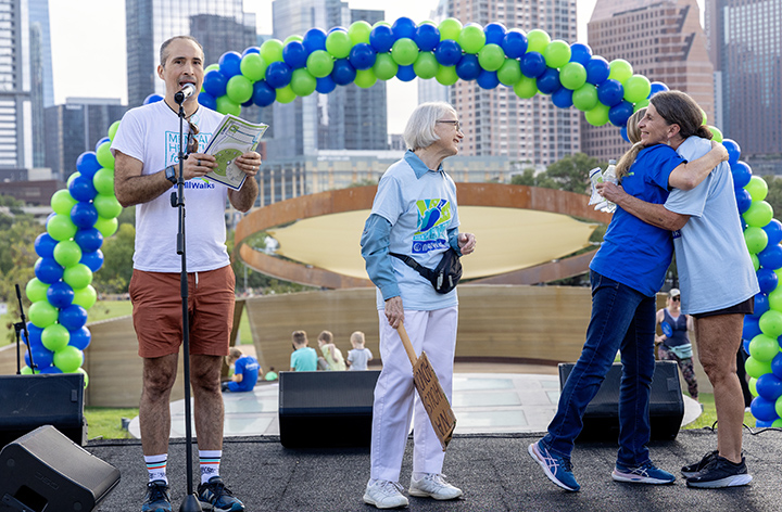 thm_2023_nami_walks_event_long_center_038