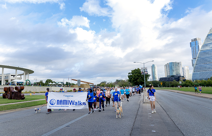 thm_2023_nami_walks_event_long_center_061