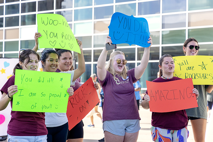 thm_2023_nami_walks_event_long_center_096