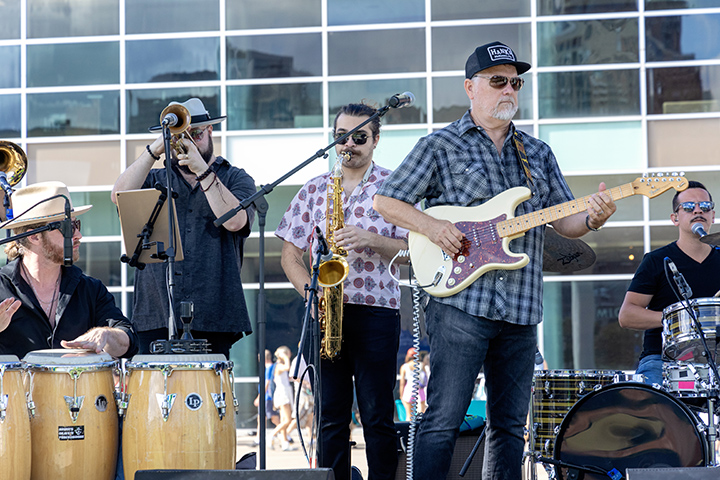 thm_2023_nami_walks_event_long_center_101