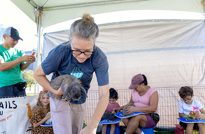 thm_2023_nami_walks_event_long_center_107