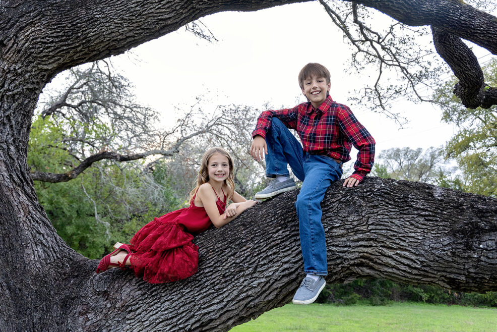 commons ford ranch austin texas family photo session