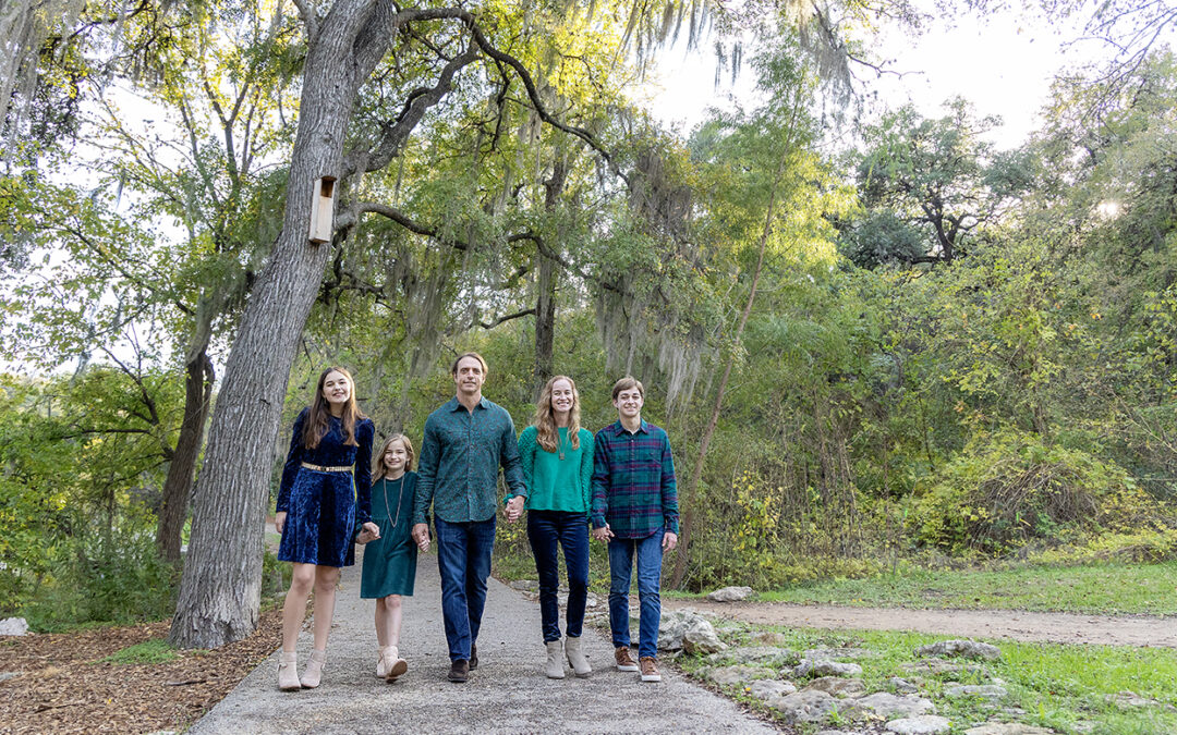 family photo session in live oak meadow in pease park, austin, texas