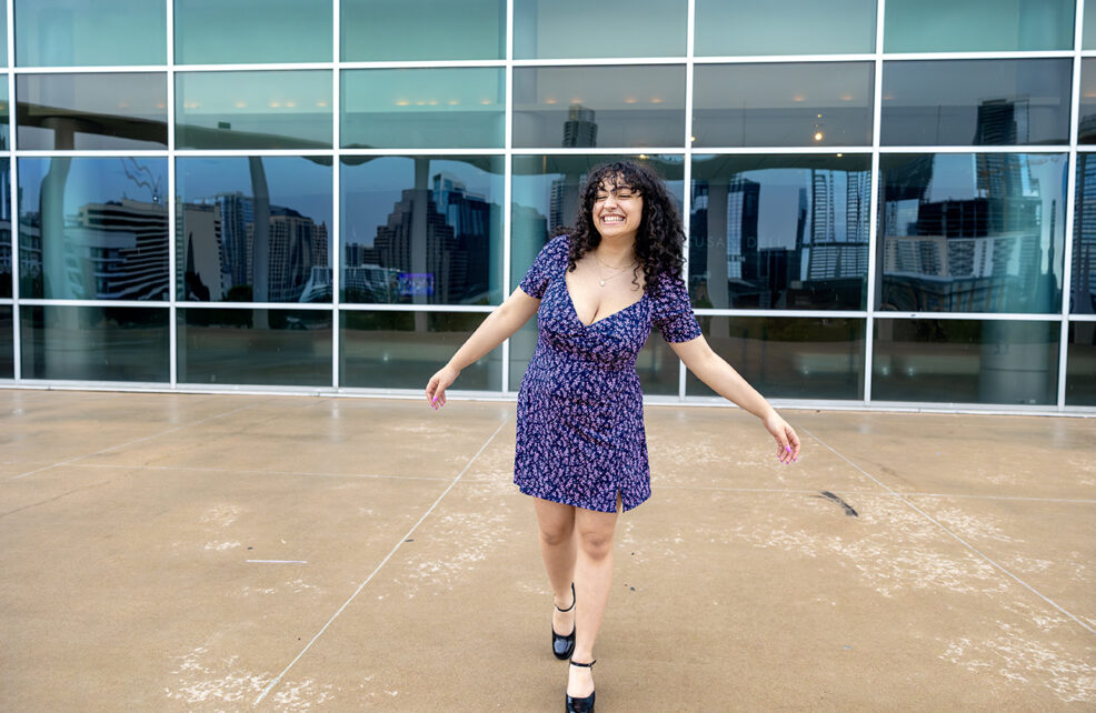 rainy senior photo session austin