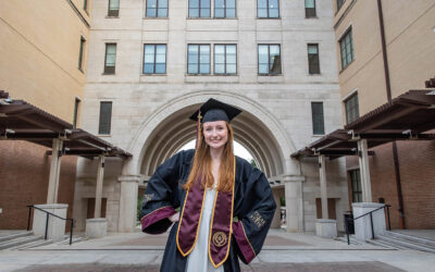 Texas State – College Senior Photo Session