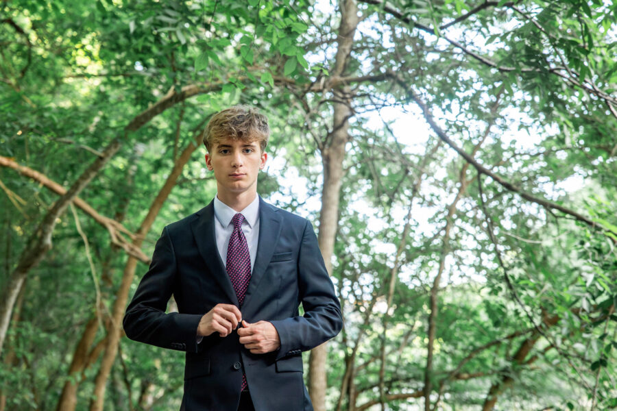 thm_apr_2025_senior_family_photos_red_bud_isle_park_001