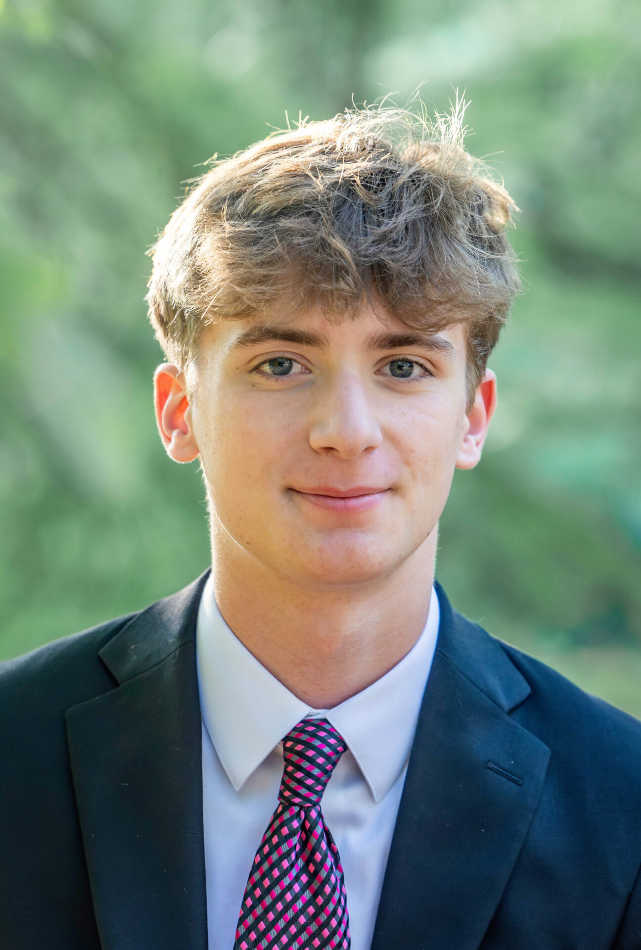 thm_apr_2025_senior_family_photos_red_bud_isle_park_016