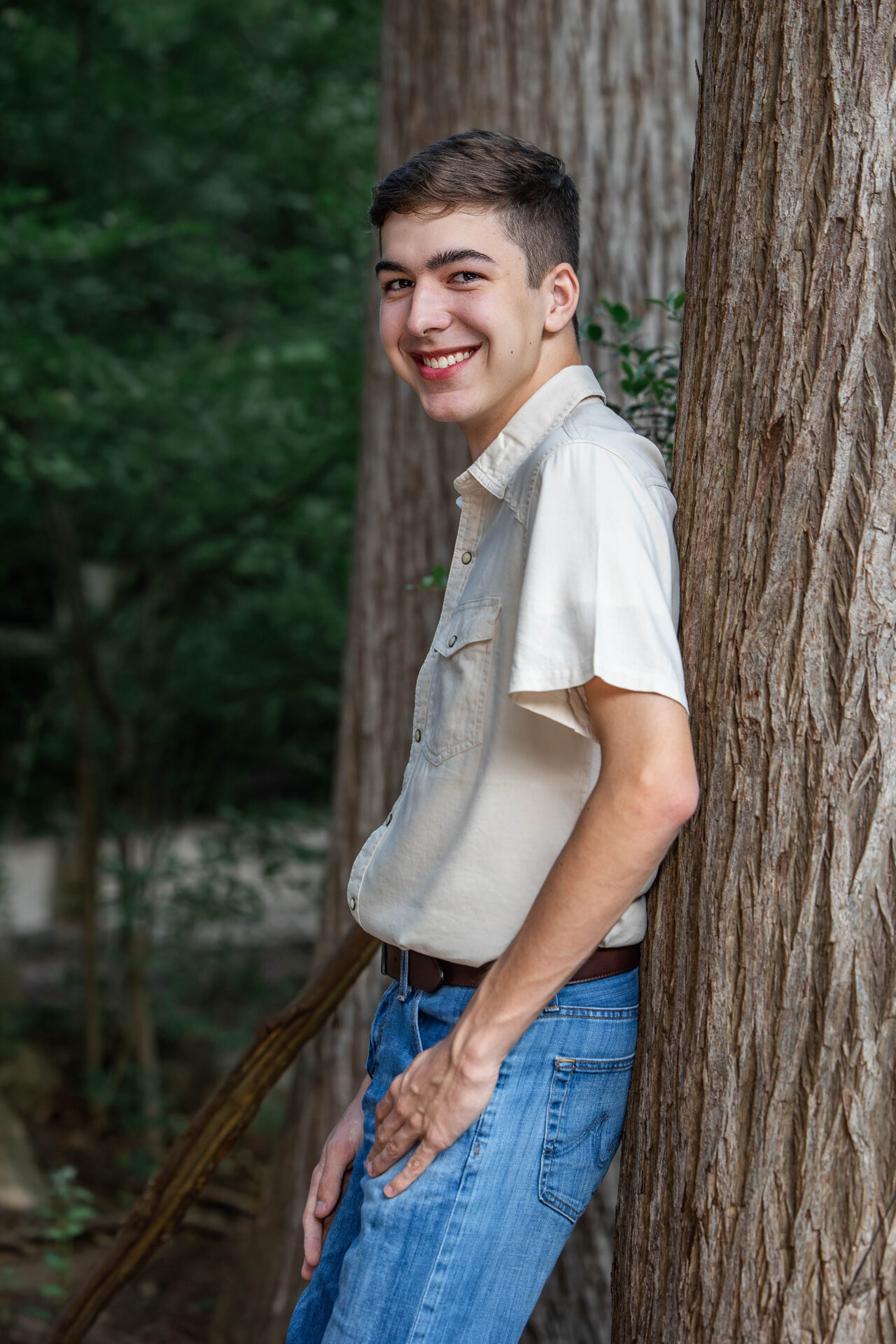 thm_apr_2025_senior_photos_red_bud_isle_026
