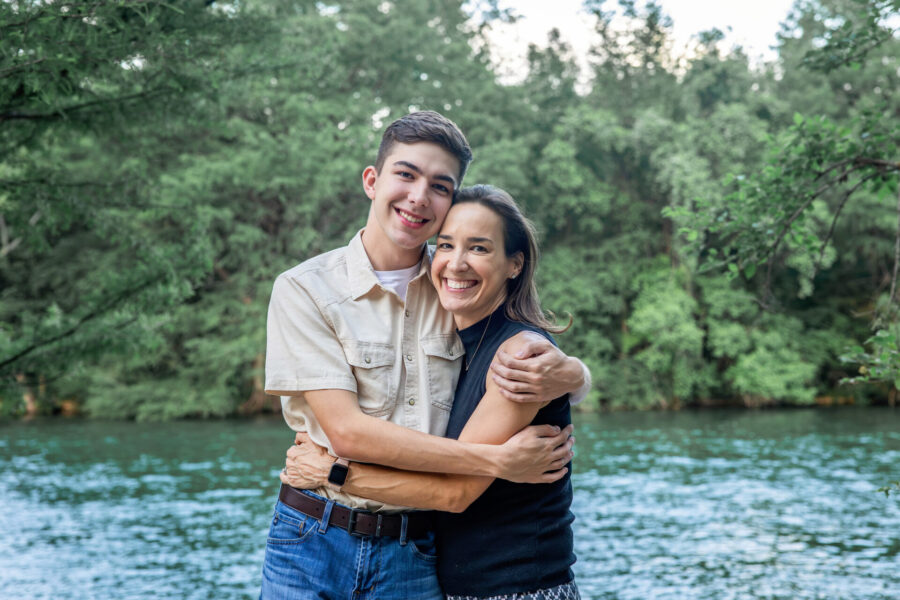 thm_apr_2025_senior_photos_red_bud_isle_053