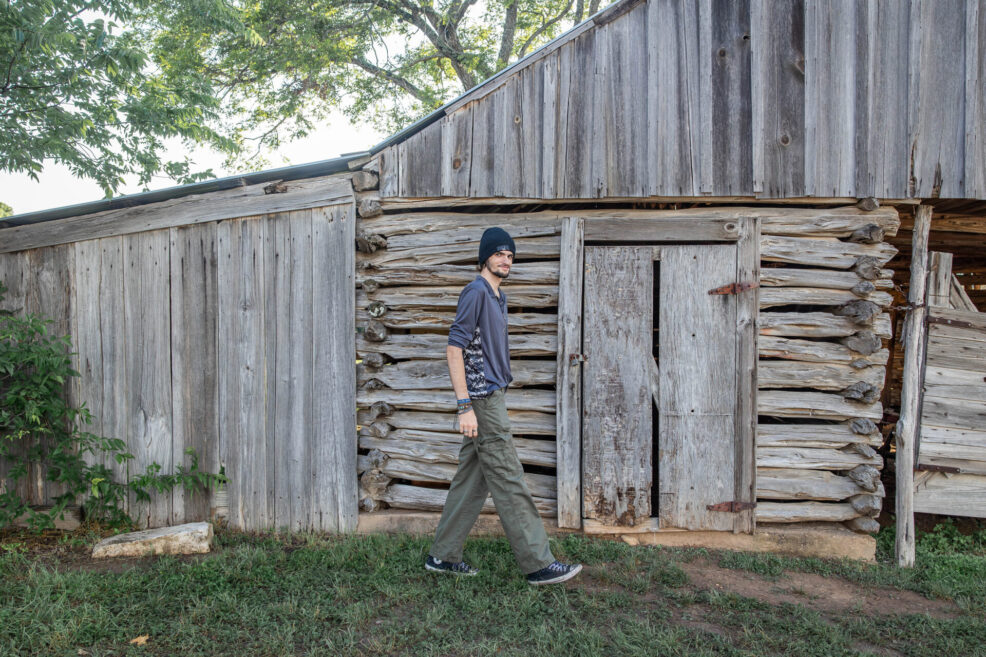 rustic old barn at commons ford ranch in south austin for senior photo session
