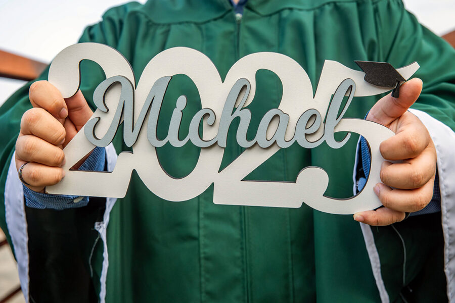 thm_Apr_2025_MA_Senior_Photos_Northwest_Park_041