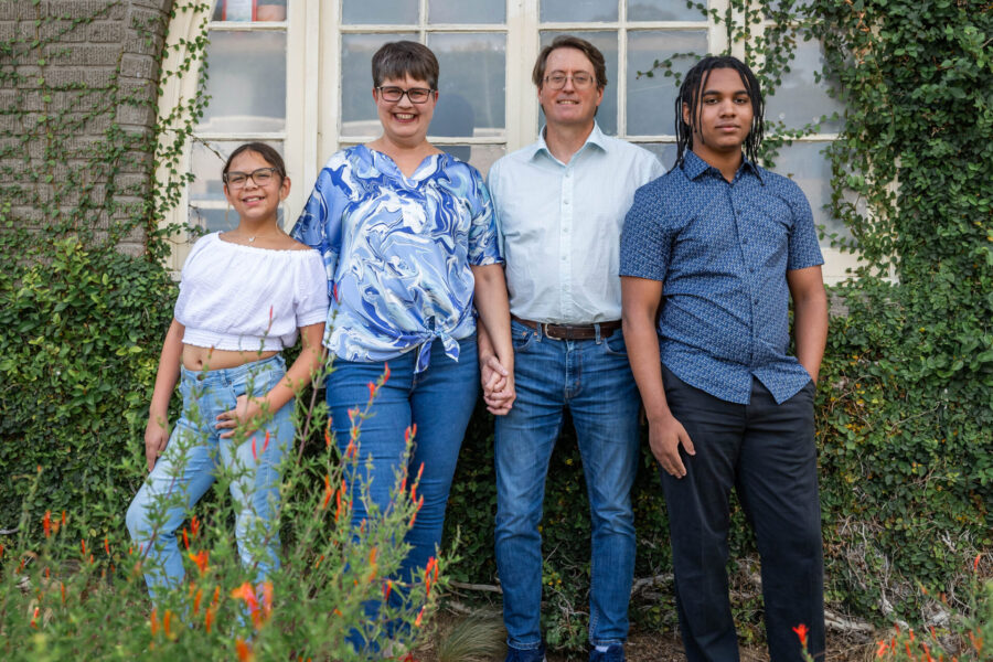 thm_june_2025_dj_senior_photos_south_congress_033