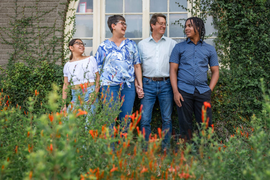 thm_june_2025_dj_senior_photos_south_congress_037