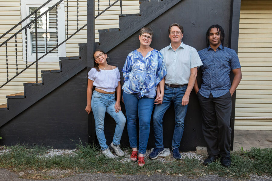 thm_june_2025_dj_senior_photos_south_congress_125