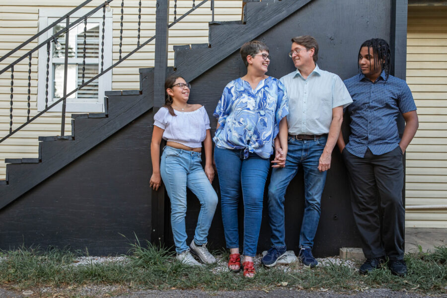 thm_june_2025_dj_senior_photos_south_congress_127