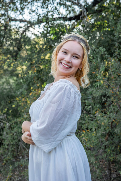 thm_Sept_2025_JW_Senior_Photos_Brushy_Creek_Lake_Park_002