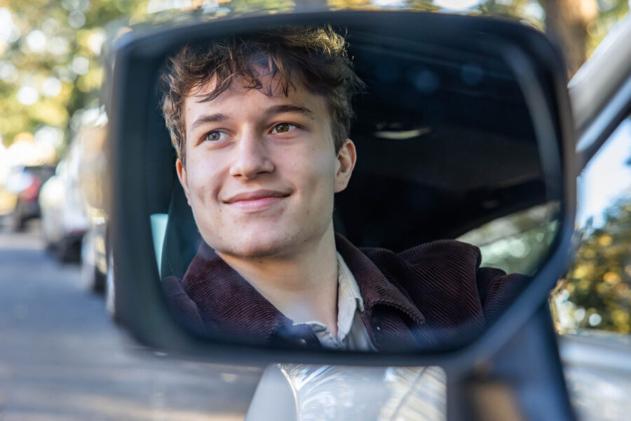 thm_oct_2025_sj_senior_photos_mueller_greenway_park_015