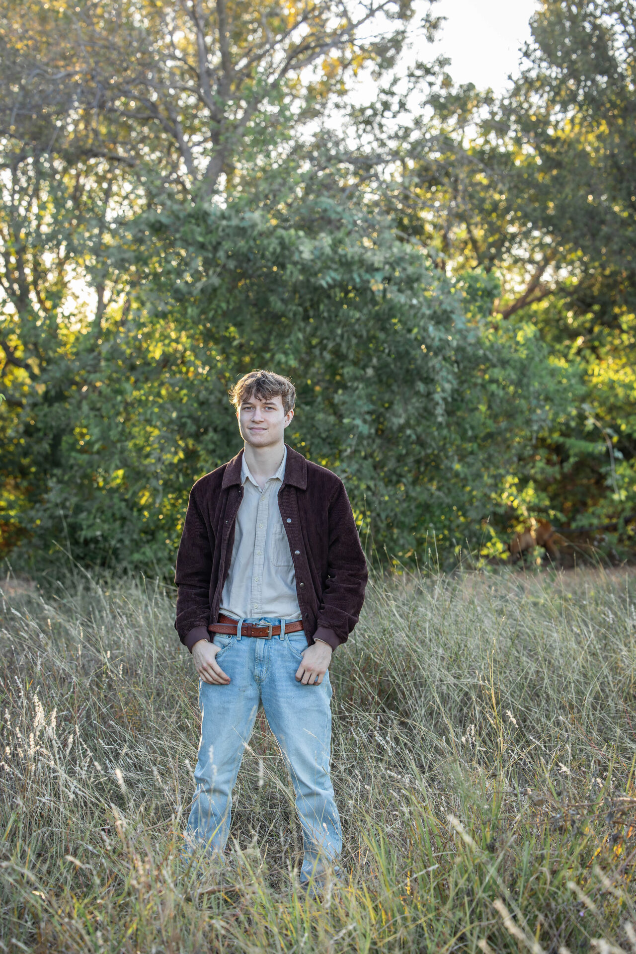 thm_oct_2025_sj_senior_photos_mueller_greenway_park_049