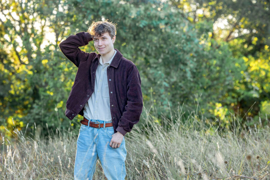 thm_oct_2025_sj_senior_photos_mueller_greenway_park_051