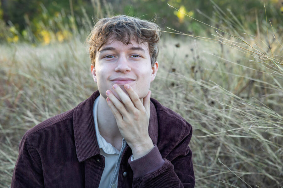 thm_oct_2025_sj_senior_photos_mueller_greenway_park_057