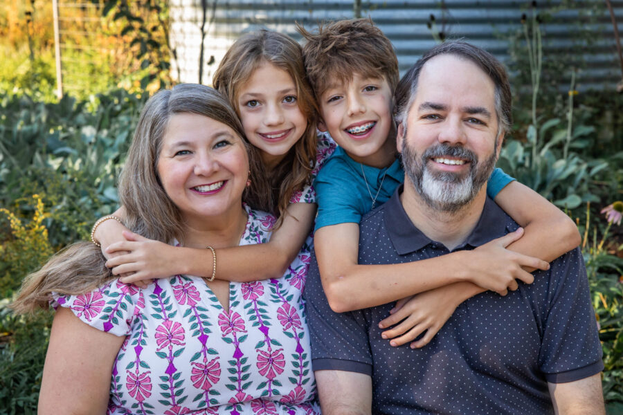 thm_oct_2025_wildflower_center_family_photos_022