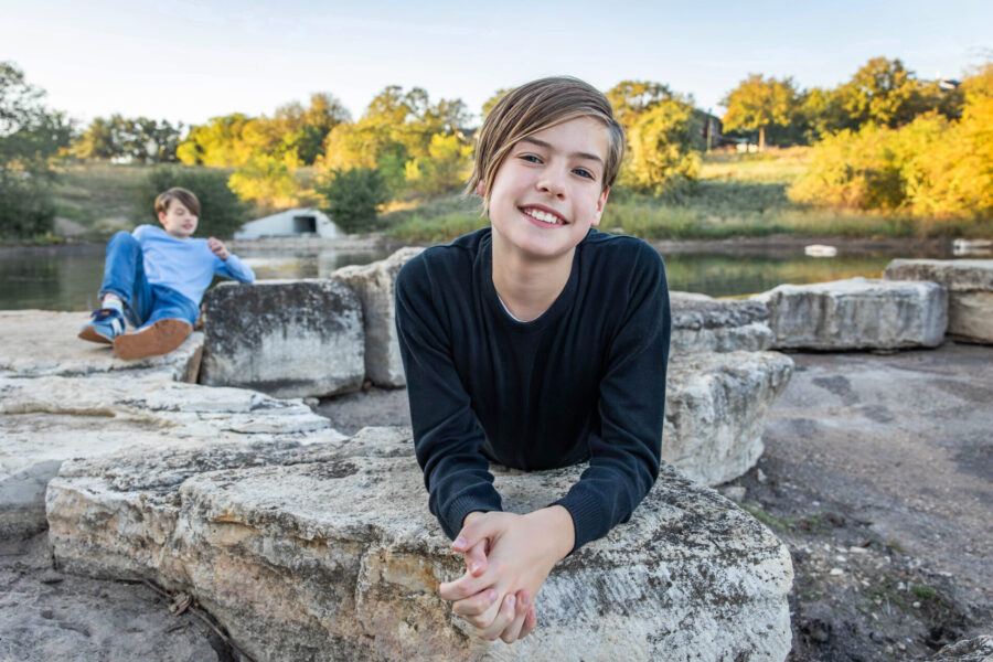 thm_nov_2025_ks_family_photos_mueller_greenway_069