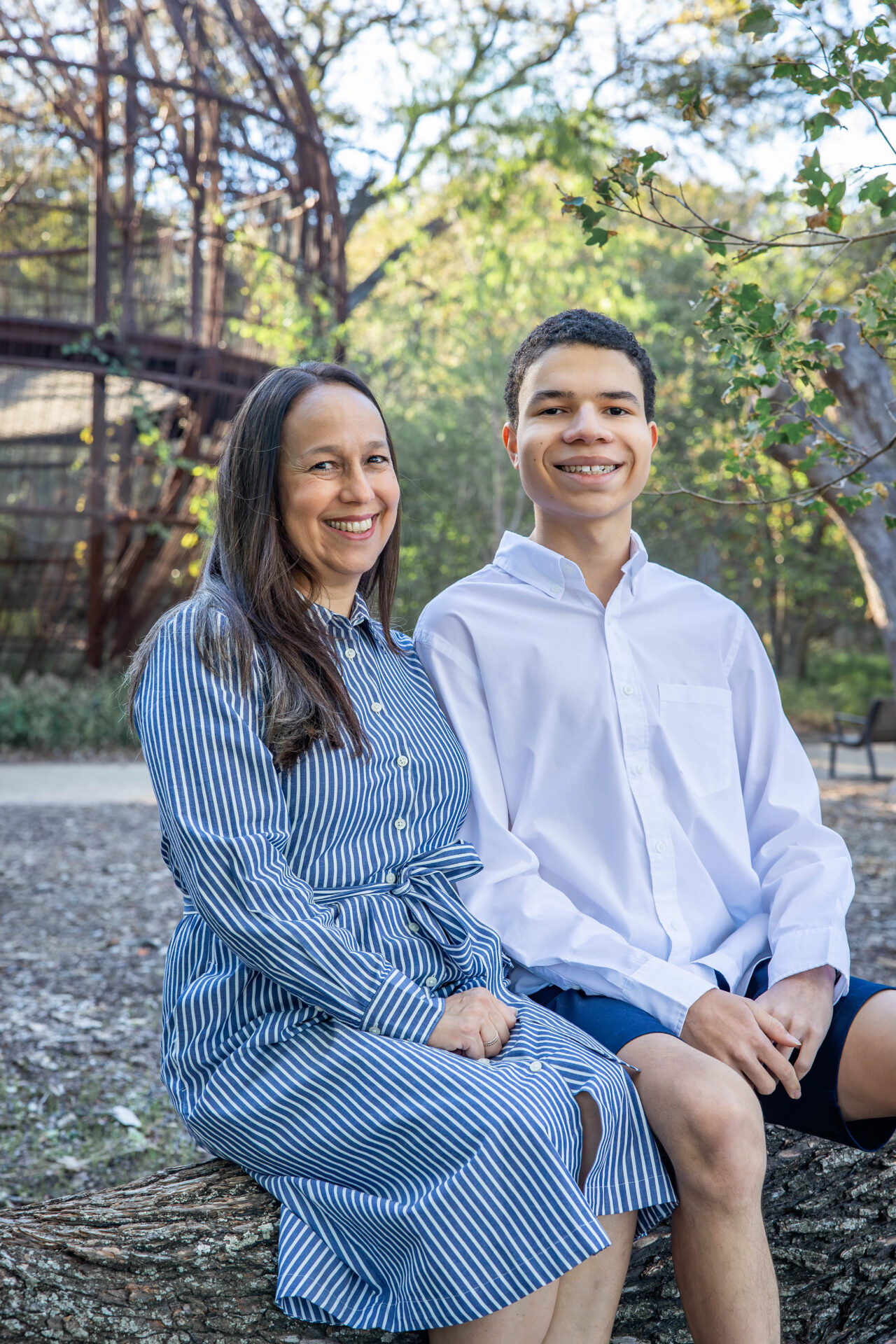 thm_nov_2025_nf_family_photos_pease_park_005