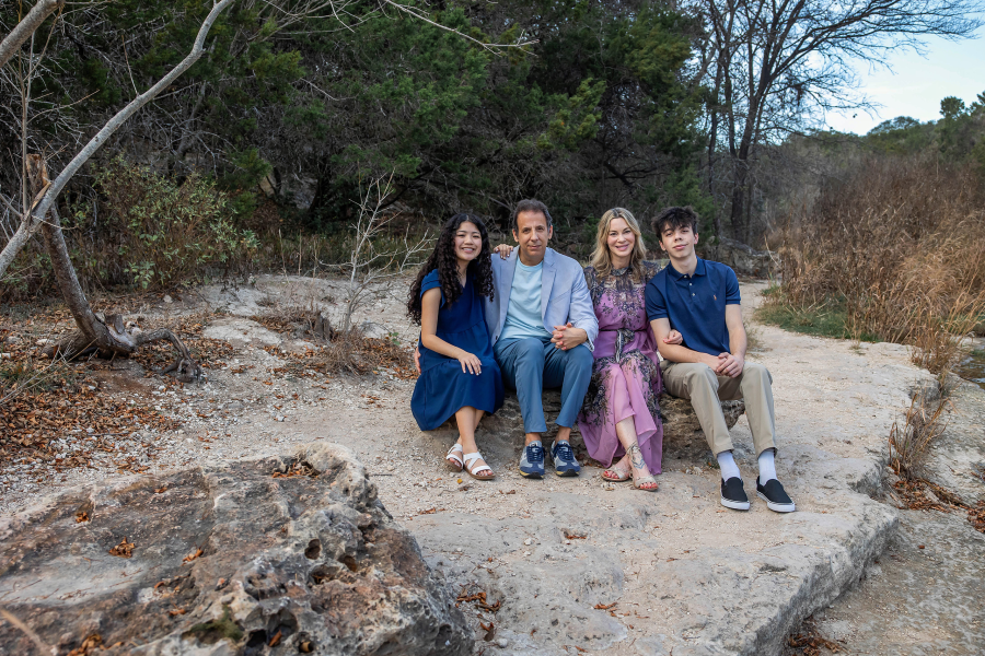thm_dec_2025_a_family_photos_bull_creek_park_109