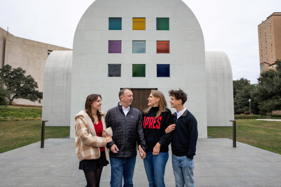 thm_nov_2025_moehring_family_photos_blanton_museum_034