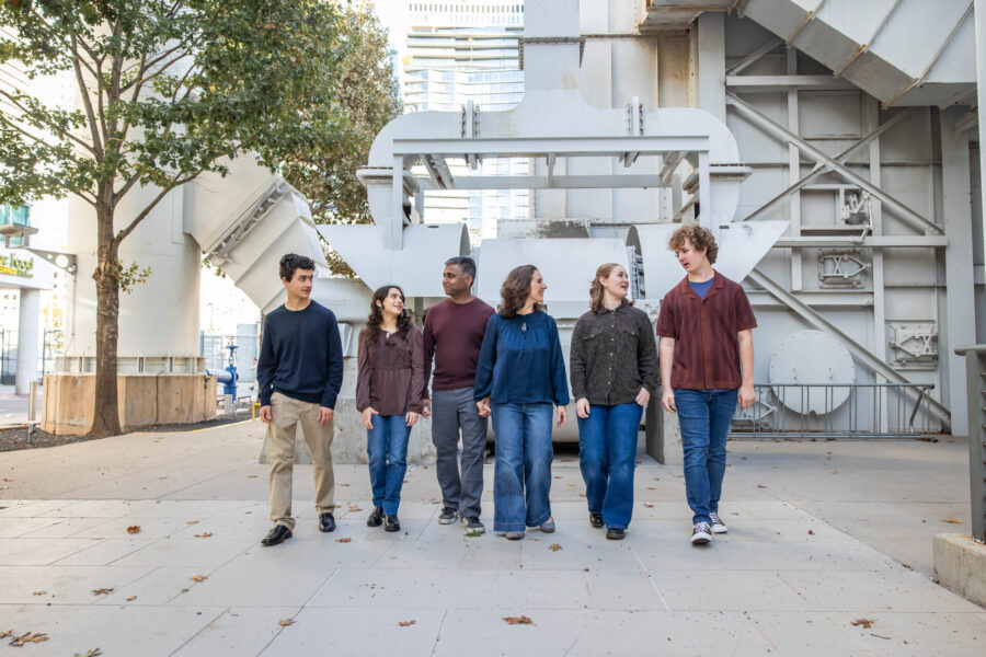 thm_nov_2025_seaholm_family_photos_bw_043