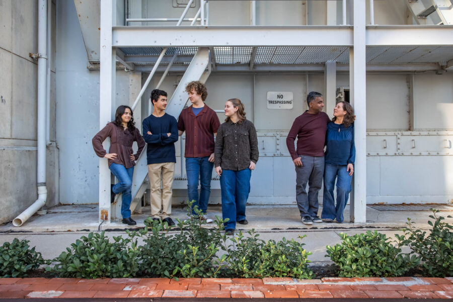 thm_nov_2025_seaholm_family_photos_bw_047