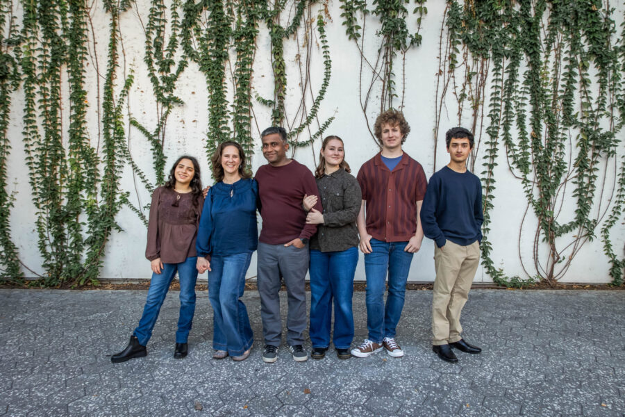 thm_nov_2025_seaholm_family_photos_bw_131