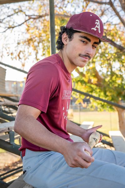 thm_Jan_2026_Ames_A_Baseball_Senior_Photos_043