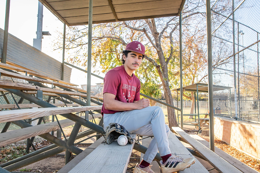 thm_Jan_2026_Ames_A_Baseball_Senior_Photos_049