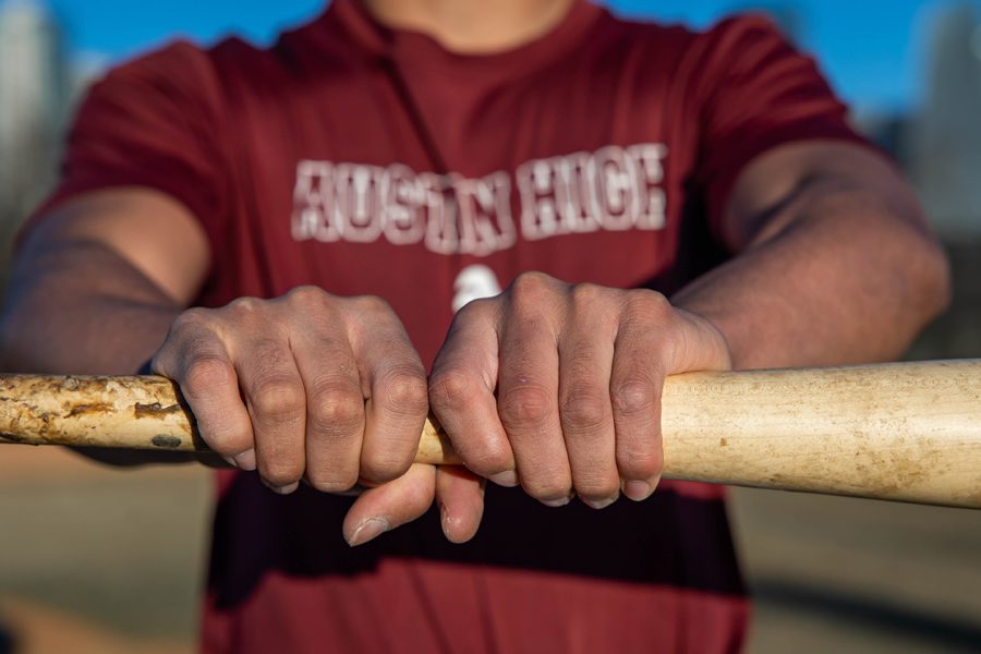 thm_Jan_2026_Ames_A_Baseball_Senior_Photos_061