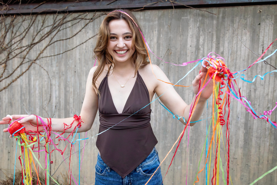 thm_feb-2026-dh-senior-girl-photos-pease-park-140