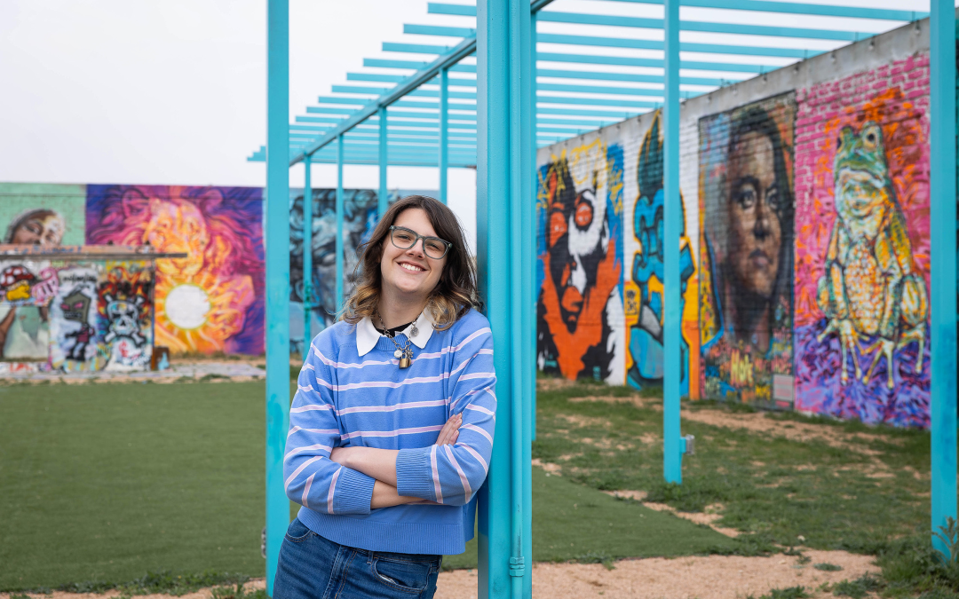 high school senior photo session at hope outdoor gallery graffiti park in austin