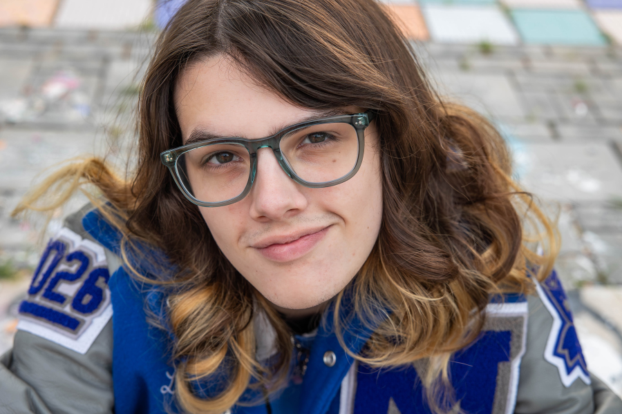 thm_feb-2026-lr-senior-photos-hope-gallery-austin-052