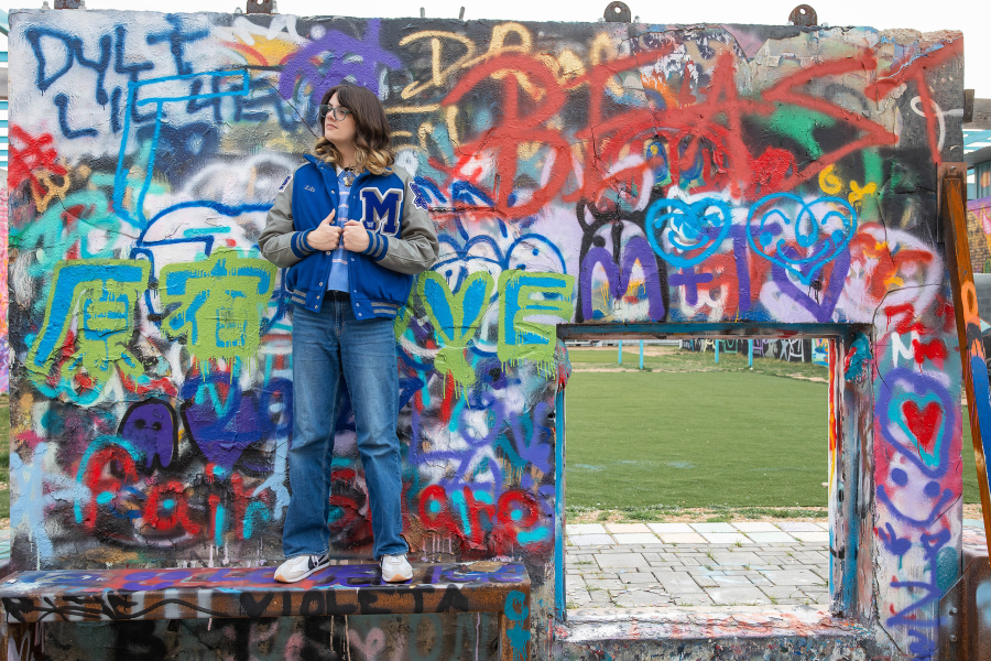 thm_feb-2026-lr-senior-photos-hope-gallery-austin-060