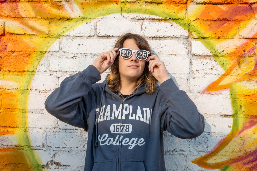 thm_feb-2026-lr-senior-photos-hope-gallery-austin-066