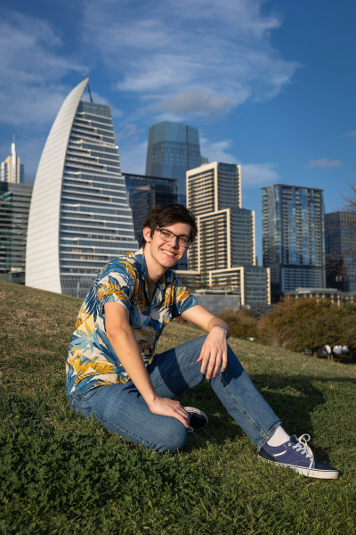 thm_march-2026-br-senior-photos-butler-park-austin-040